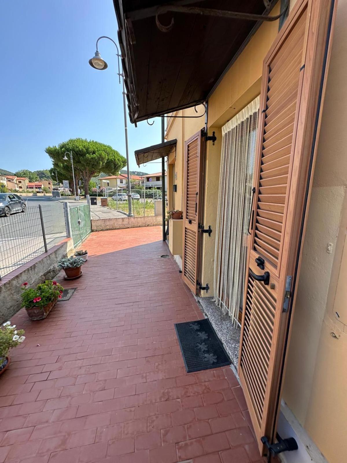 宛图里那La Casa Di Nonna Ottorina公寓 外观 照片